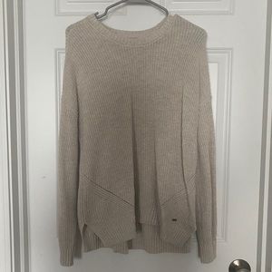 NWOT Hollister Sweater